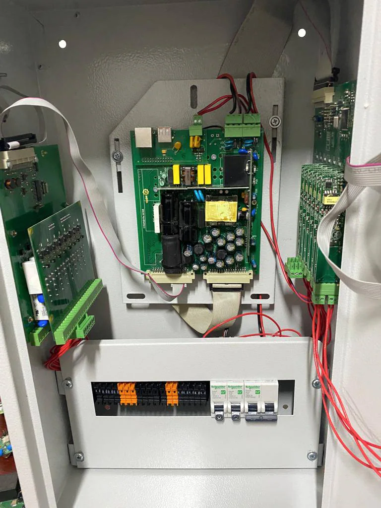 Industrial controller cabinet for server-room microclimate and HVAC monitoring